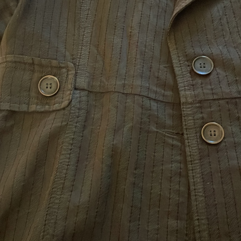 Mrs. Pepper Brown Coat - Picture 4 of 5